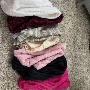 7 scarves